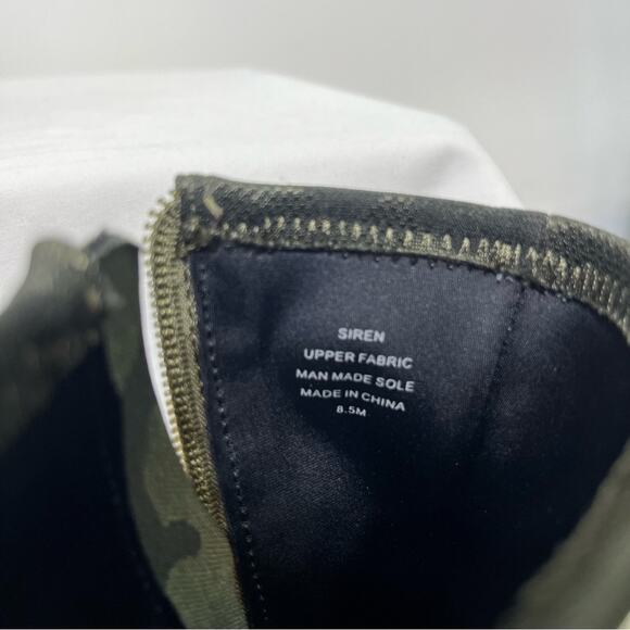 Jeffrey Campbell Camouflage Black Green Siren Boots/Booties 8.5 EUC - Picture 6 of 7